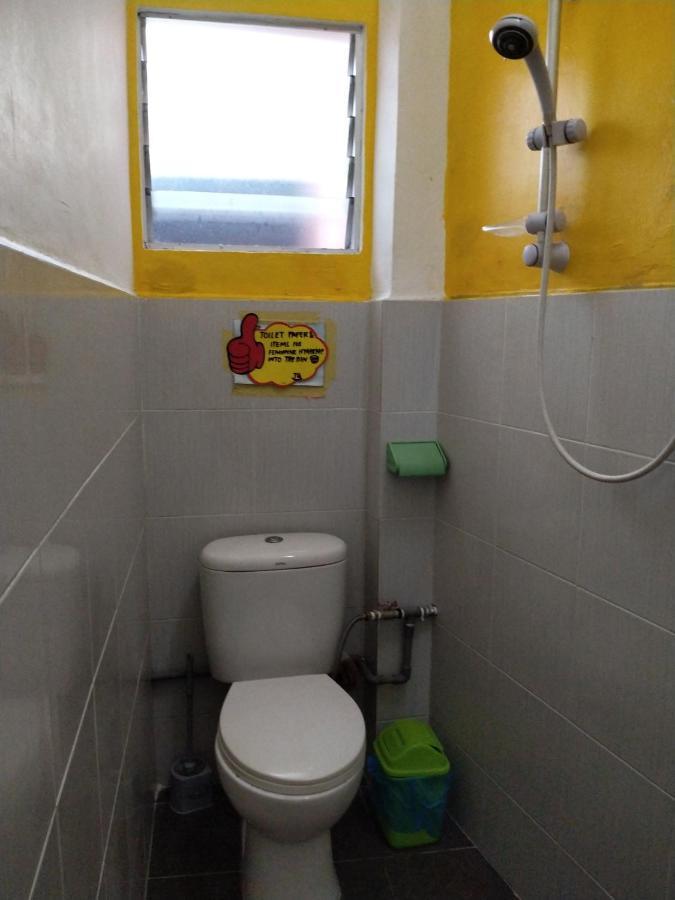 Joka-Joka Guesthouse Malacca Esterno foto